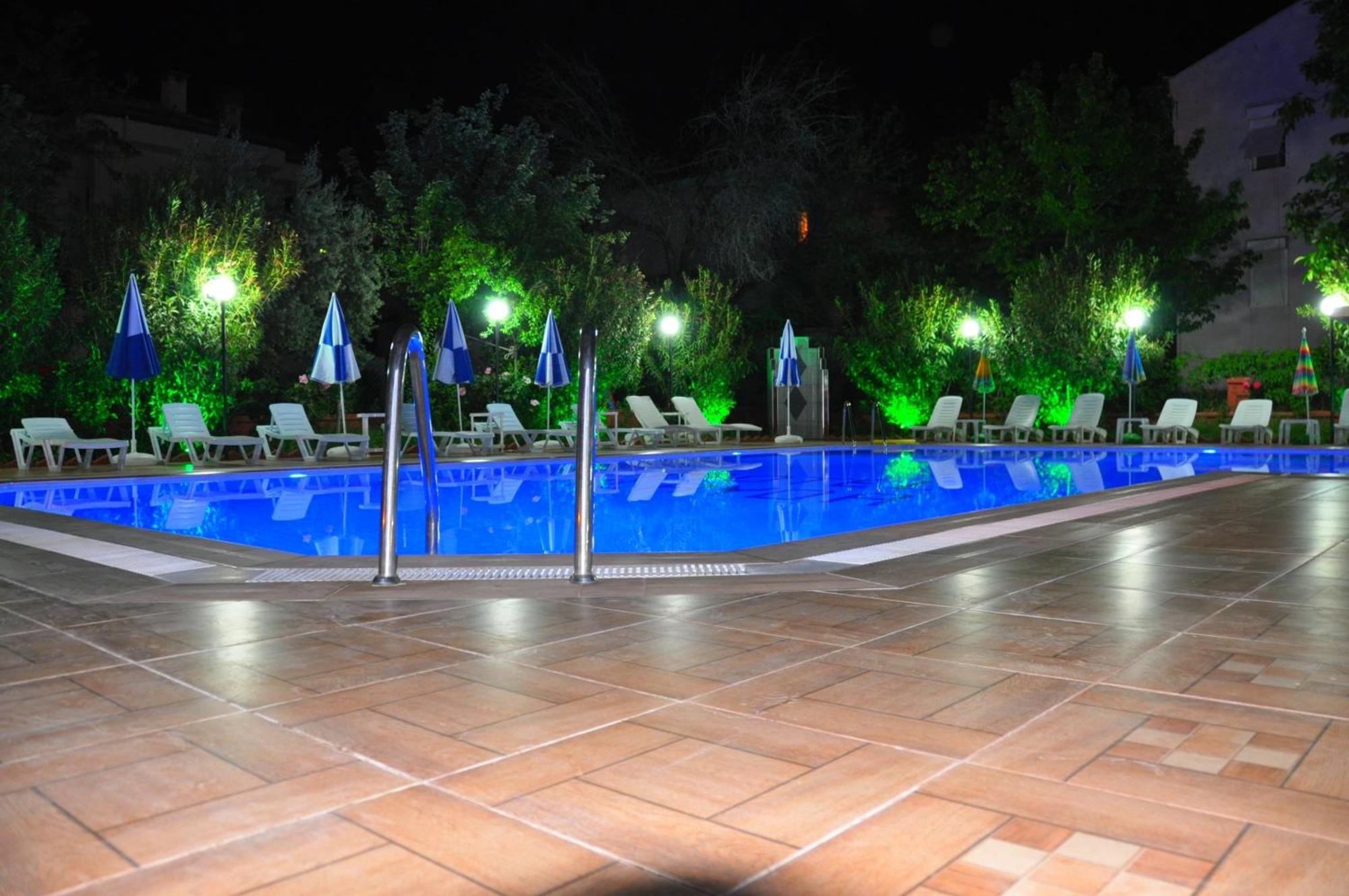 אולודניץ The Green Valley Hotel מראה חיצוני תמונה