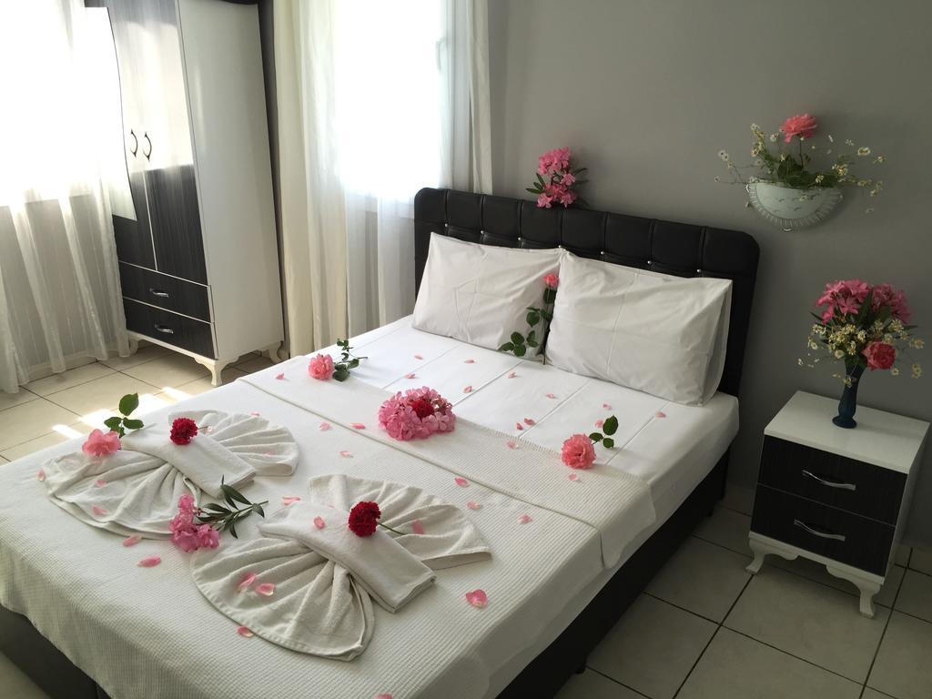 אולודניץ The Green Valley Hotel חדר תמונה